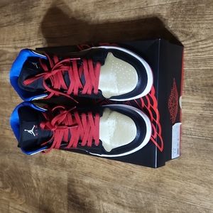 Men Jordan Retro 1 Mid